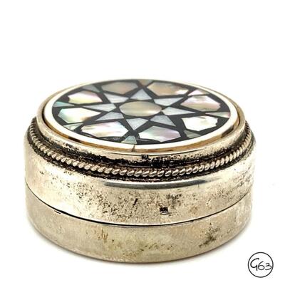 Continental 800 Silver Mother of Pearl Pill Box