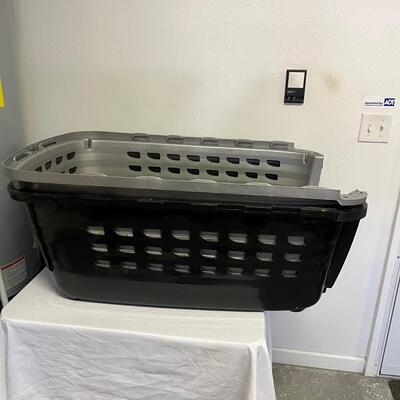 Petmate Kennel (G-MG)