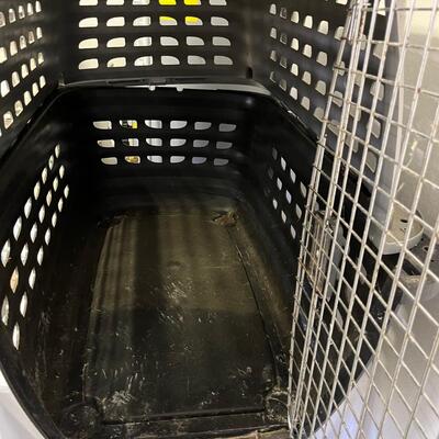 Petmate Kennel (G-MG)