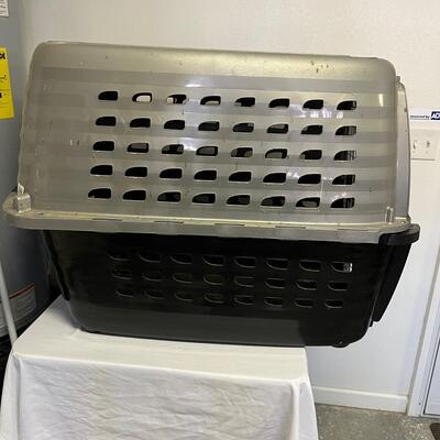 Petmate Kennel (G-MG)