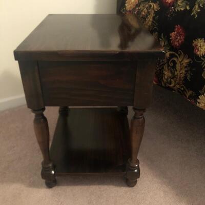 Wooden Bedside Table (GB-PS)
