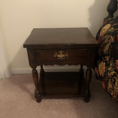 Wooden Bedside Table (GB-PS)