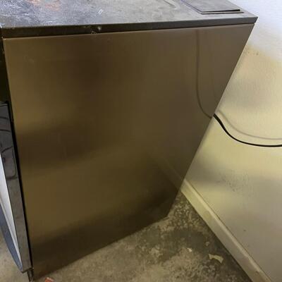 Kenmore Compactor (G-MG)