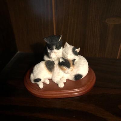 Kitten Pile- Stratford Collection (GB-PS)