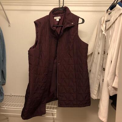 Coats & More Sizes M/L Includes Eddie Bauer, Liz Clairborne, Chicos + more (GB-PS)