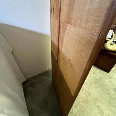 Mastercraft Corner Cabinet (G-MG)