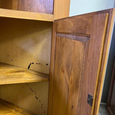 Mastercraft Corner Cabinet (G-MG)