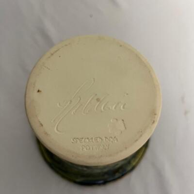 Speckled Dog Signed Pottery (G-MG)