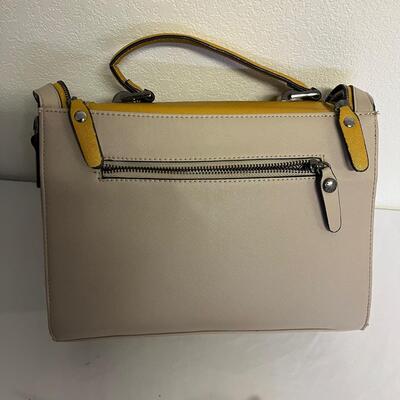 Steve Madden Purse (G-MG)