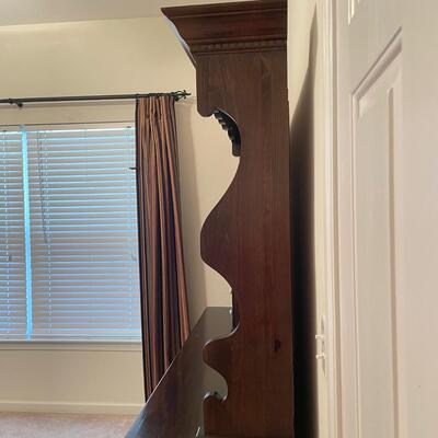 Eleven Drawer Dresser w/ Vanity & Hutch (GB - SS)