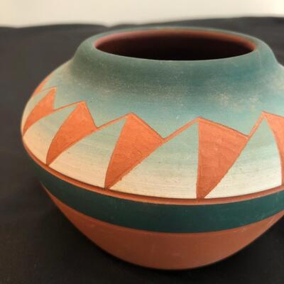 Deb Worsham Signed Handmade Pottery Vase (K-JF)