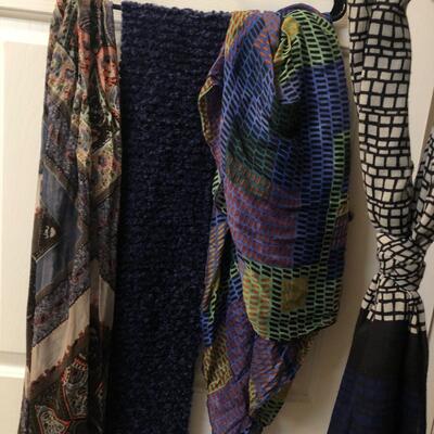 Scarves, Hats, Handkerchiefs and more (MB-PS)