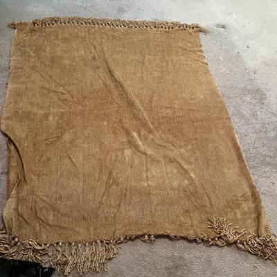 Animal Print Throws, Blankets & Fringed Throw Pillows (MB-PS)