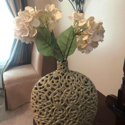 Ceramic Vase With Wall Shelf  & Chair (MB-PS)