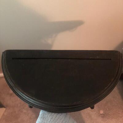 Ceramic Vase With Wall Shelf  & Chair (MB-PS)