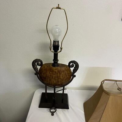 Glass Vase & Table Lamp (G-MG)