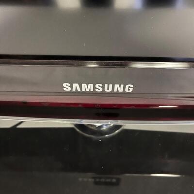 Samsung 40â€ TV (G-MG)