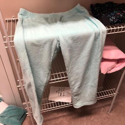 Robes & Sleepwear Including New With Tags (MBB-PS)