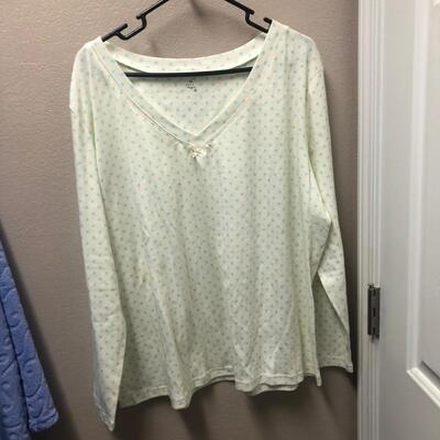 Robes & Sleepwear Including New With Tags (MBB-PS)