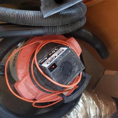 Ridgid wet dry vac.