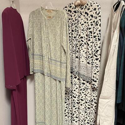 XL Dresses, Sets & Chicos Dress w/ Tags (MBB - SS)