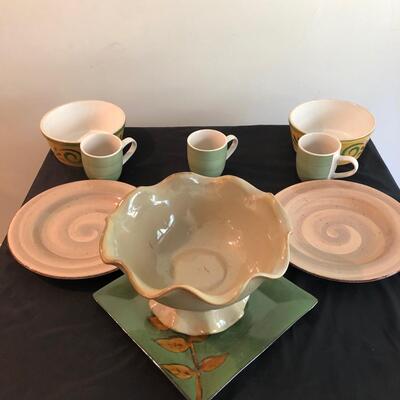 Footed Fruit Bowl, Vintage Baking Bowls, Platters & More (K-JF)