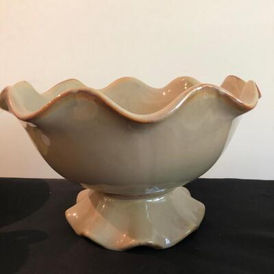 Footed Fruit Bowl, Vintage Baking Bowls, Platters & More (K-JF)