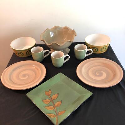 Footed Fruit Bowl, Vintage Baking Bowls, Platters & More (K-JF)