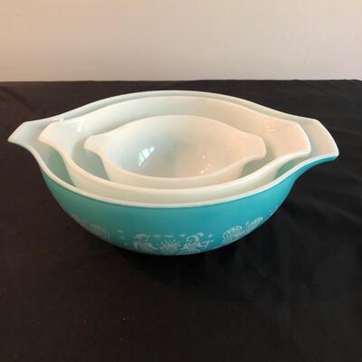 Vintage Pyrex Amish Butterprint Cinderella Turquoise 3 Nesting Bowls (K-JF)