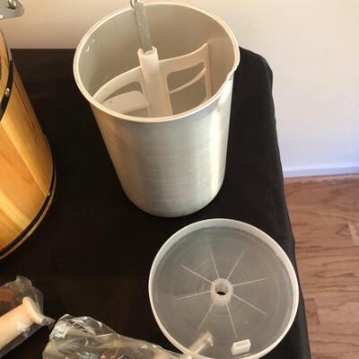 Aroma Ice Cream Maker in Box (K-JF)