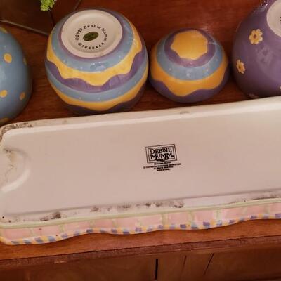 Debbie mum eggs & tray
