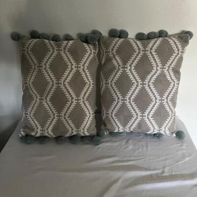 Decorative Pillows (G-MG)