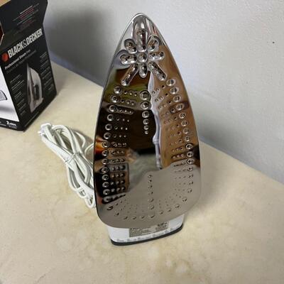 Black & Decker Iron & Laundry Essentials (G-MG)