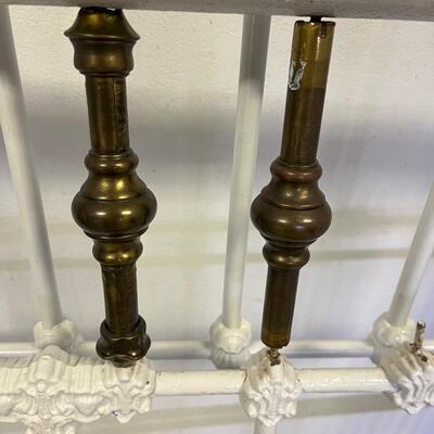 Vintage Brass Bed (G-MG)