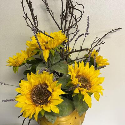 Faux Flowers & Vases (G-MG)