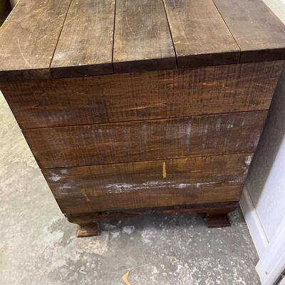 Wooden Trunk (G-MG)