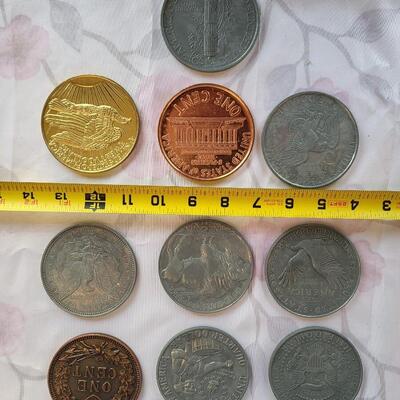 10pc VINTAGE LARGE COINS COLLECTION