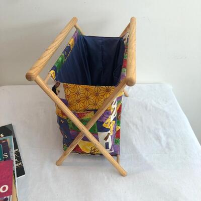 Lots of Yarn, Two Sewing Bags & More (DR-KM)