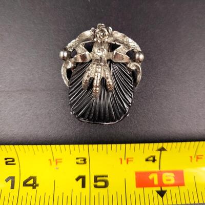 VINTAGE GLOTHIC STYLE CLIP ON EARRINGS