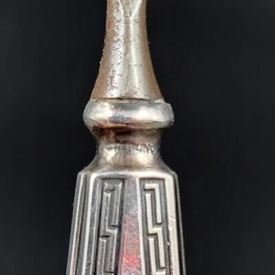 ANTIQUE STERLING DECORATIVE NAIL FILE