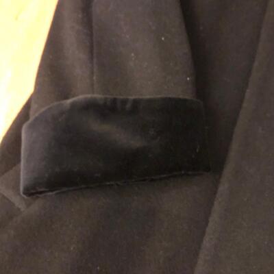 7 Ladies Coats Sizes M & L (Landâ€™s End, London Fog & More) & Size 10 Rubber Boots (H-KM)