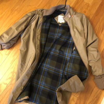 7 Ladies Coats Sizes M & L (Landâ€™s End, London Fog & More) & Size 10 Rubber Boots (H-KM)