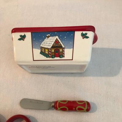 Xmas Table Linens, Serving Dishes, Dessert Plates & More (PR-KM)