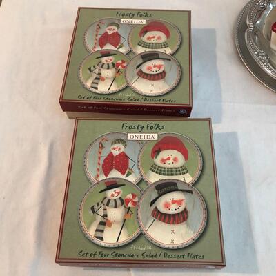Xmas Table Linens, Serving Dishes, Dessert Plates & More (PR-KM)