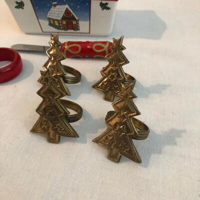 Xmas Table Linens, Serving Dishes, Dessert Plates & More (PR-KM)