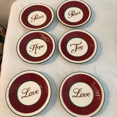 Xmas Table Linens, Serving Dishes, Dessert Plates & More (PR-KM)