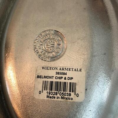 Xmas Table Linens, Serving Dishes, Dessert Plates & More (PR-KM)