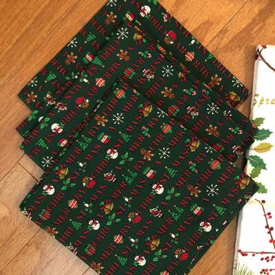 Xmas Table Linens, Serving Dishes, Dessert Plates & More (PR-KM)