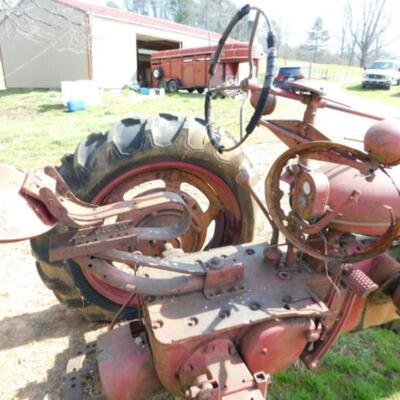 Antique Farmall Model H Tractor