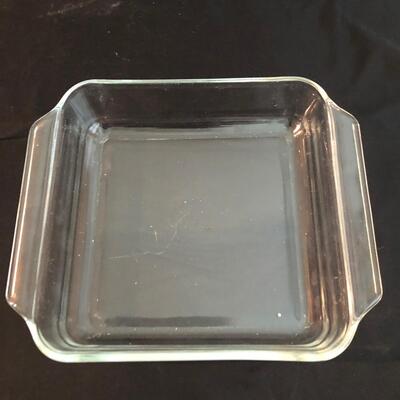 6 Glass Pyrex Dishes & 2 Measuring Cups (PR-KM)